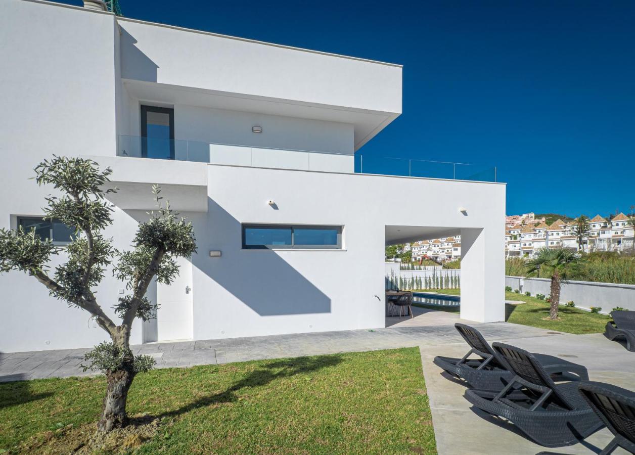 Villa Moderne Proche De La Mer Manilva Exterior foto